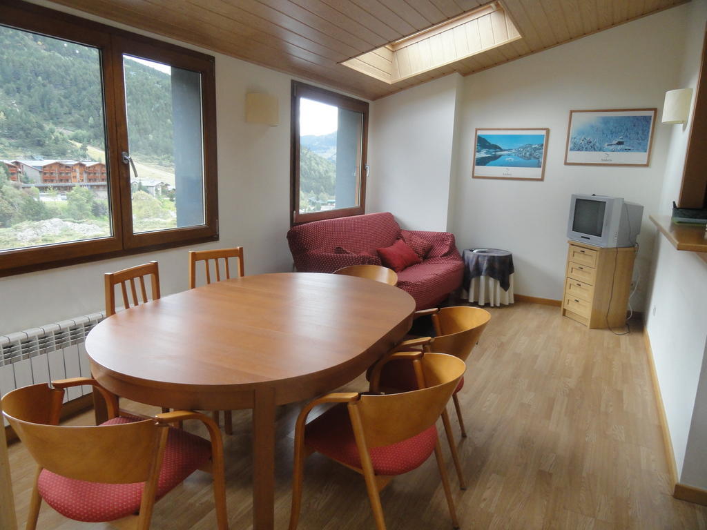 Ferienwohnung Sol Tarter El Tarter Zimmer foto