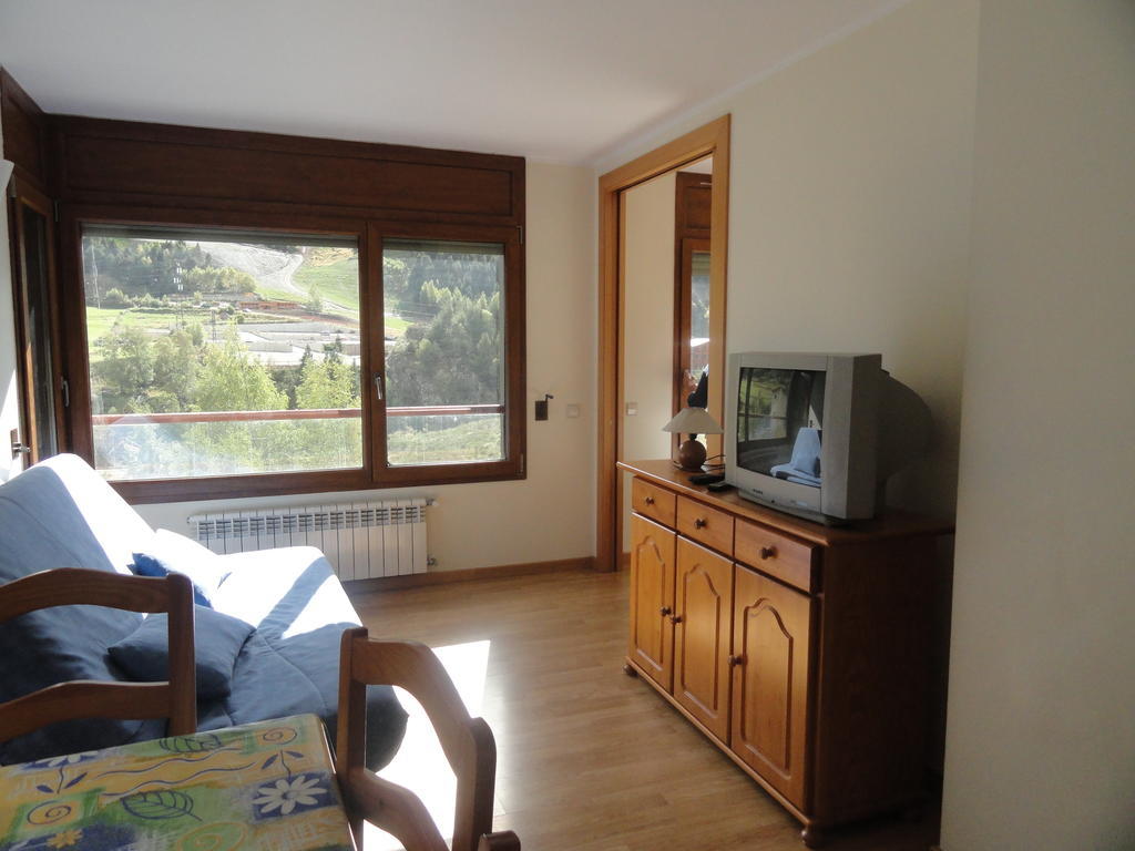 Ferienwohnung Sol Tarter El Tarter Zimmer foto