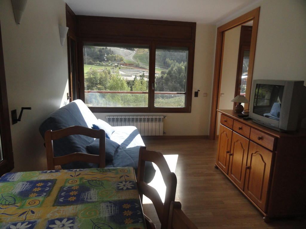 Ferienwohnung Sol Tarter El Tarter Zimmer foto
